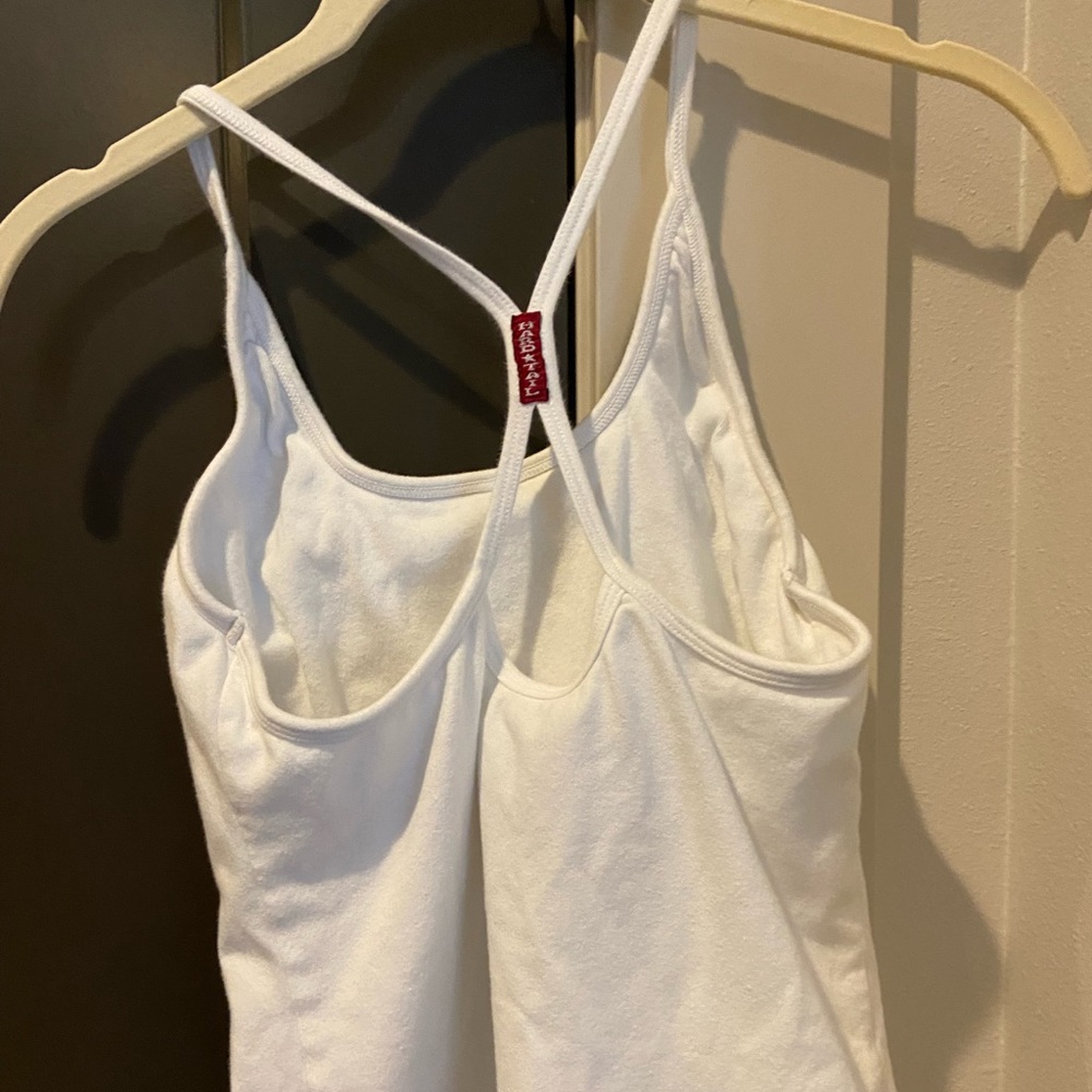 Hard tail workout top